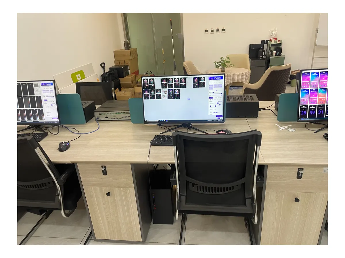 Real Device Phone Farm — phone farm rack hardware detail